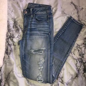 AEO Light Wash Super Super Stretch Jegging